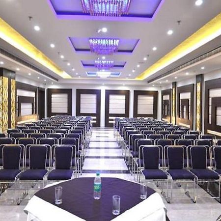 Hotel Seven Hills Tower Agra  Exterior photo