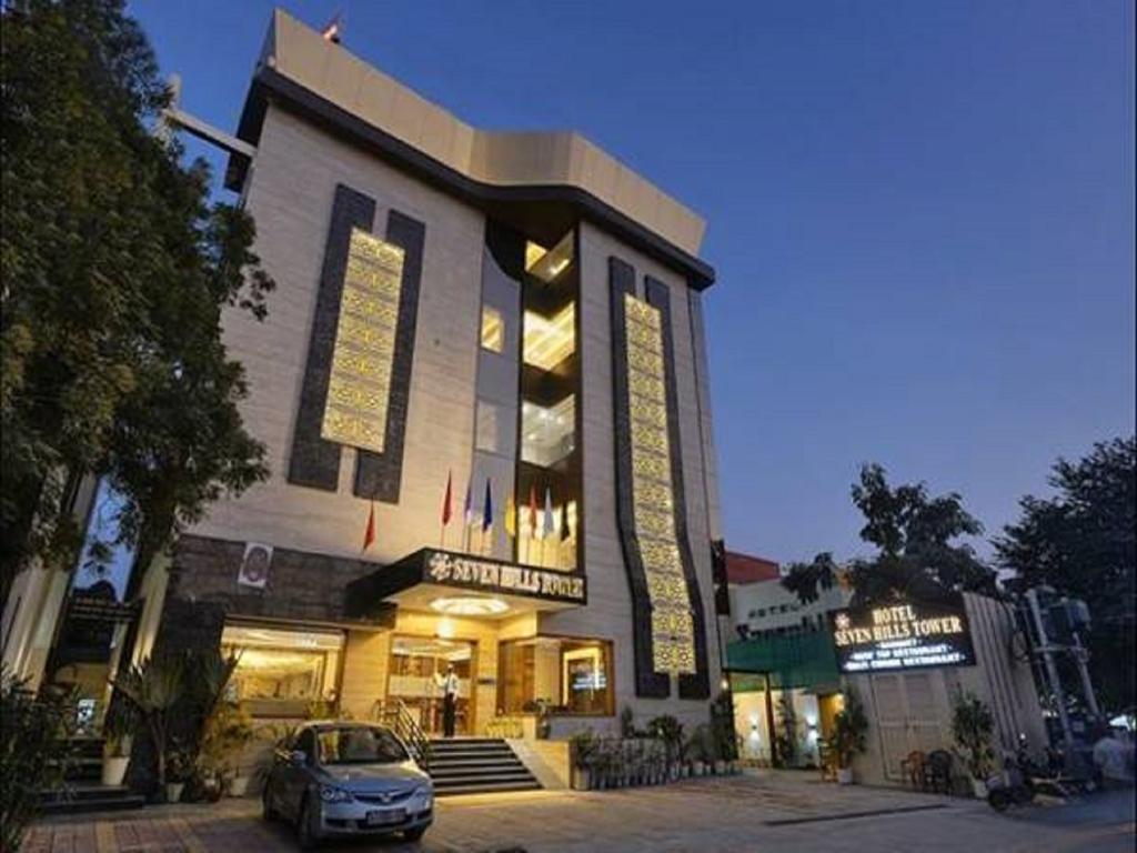 Hotel Seven Hills Tower Agra  Exterior photo