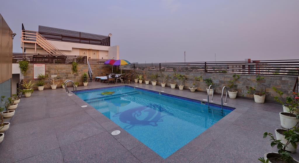 Hotel Seven Hills Tower Agra  Exterior photo