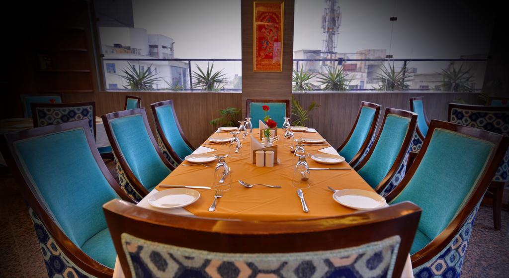Hotel Seven Hills Tower Agra  Exterior photo