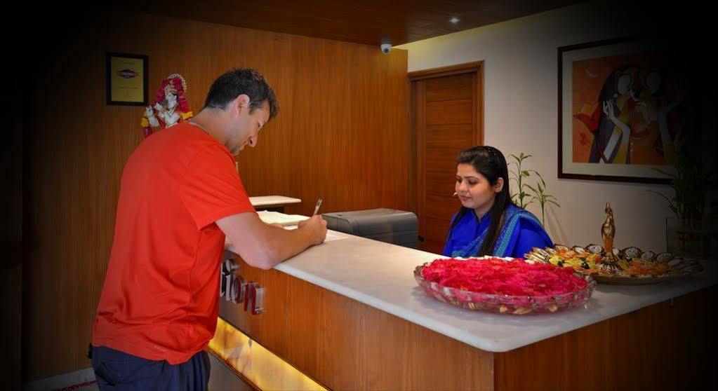 Hotel Seven Hills Tower Agra  Exterior photo